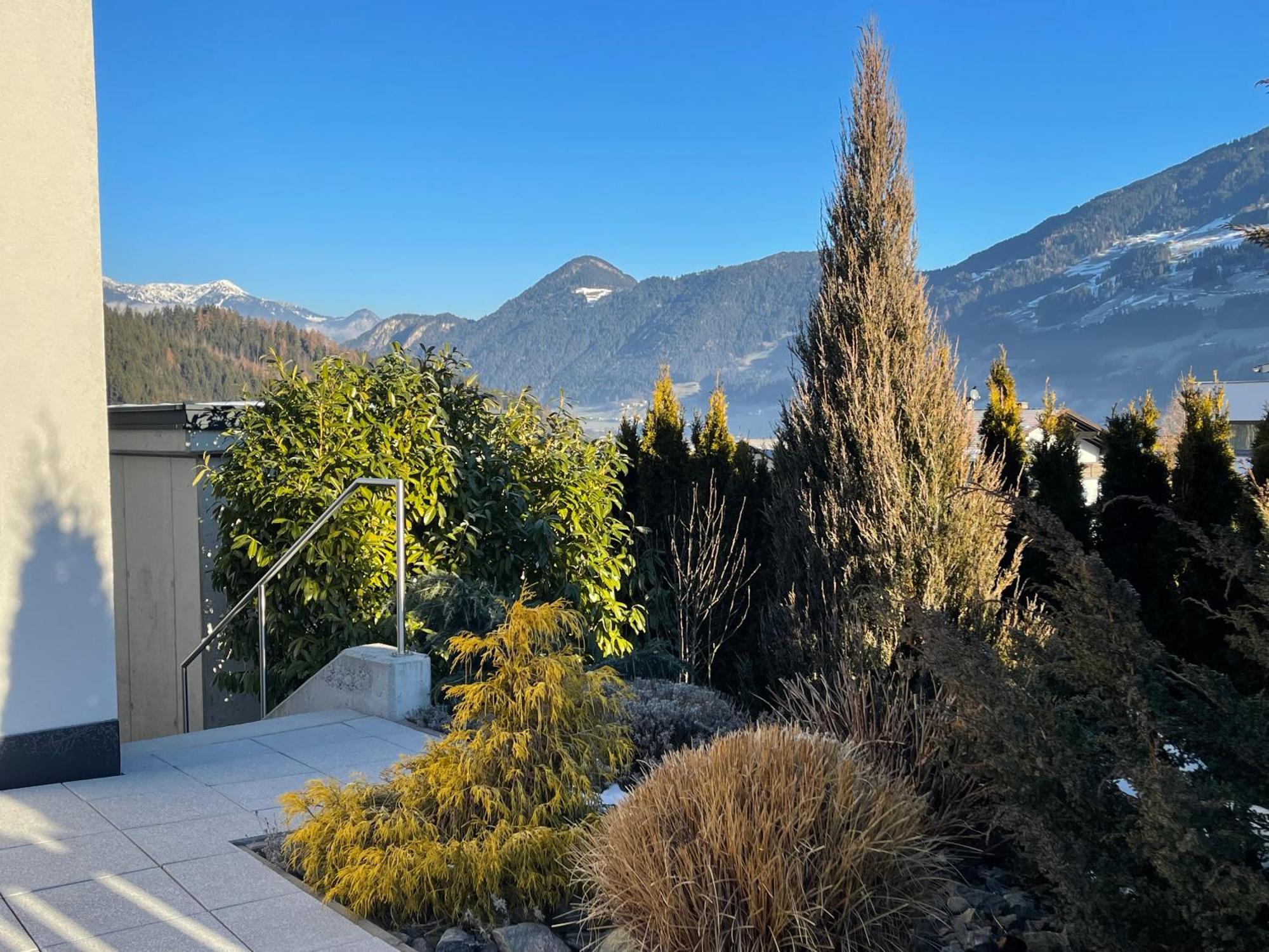 H21 - Modernes Ferienhaus 145Qm, 4Sz, Wellnessbereich Mit Sauna Und Dachterrasse Mit Panoramablick, Kuehlen Und Heizen Mit Geothermie Fügen Eksteriør bilde